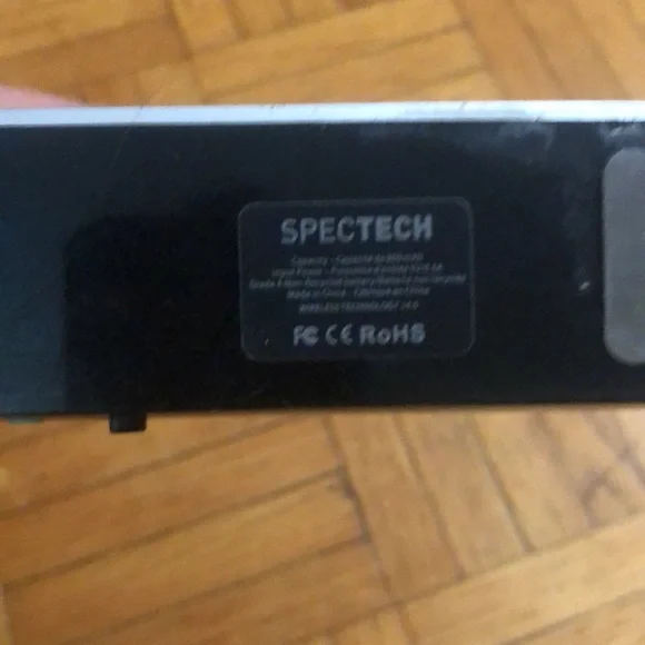 Spectech Bluetooth speaker - Picture 4 of 8